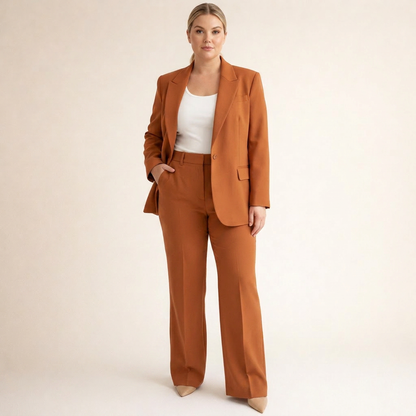 Vanessa | Traje Elegante con Pantalón Acampanado
